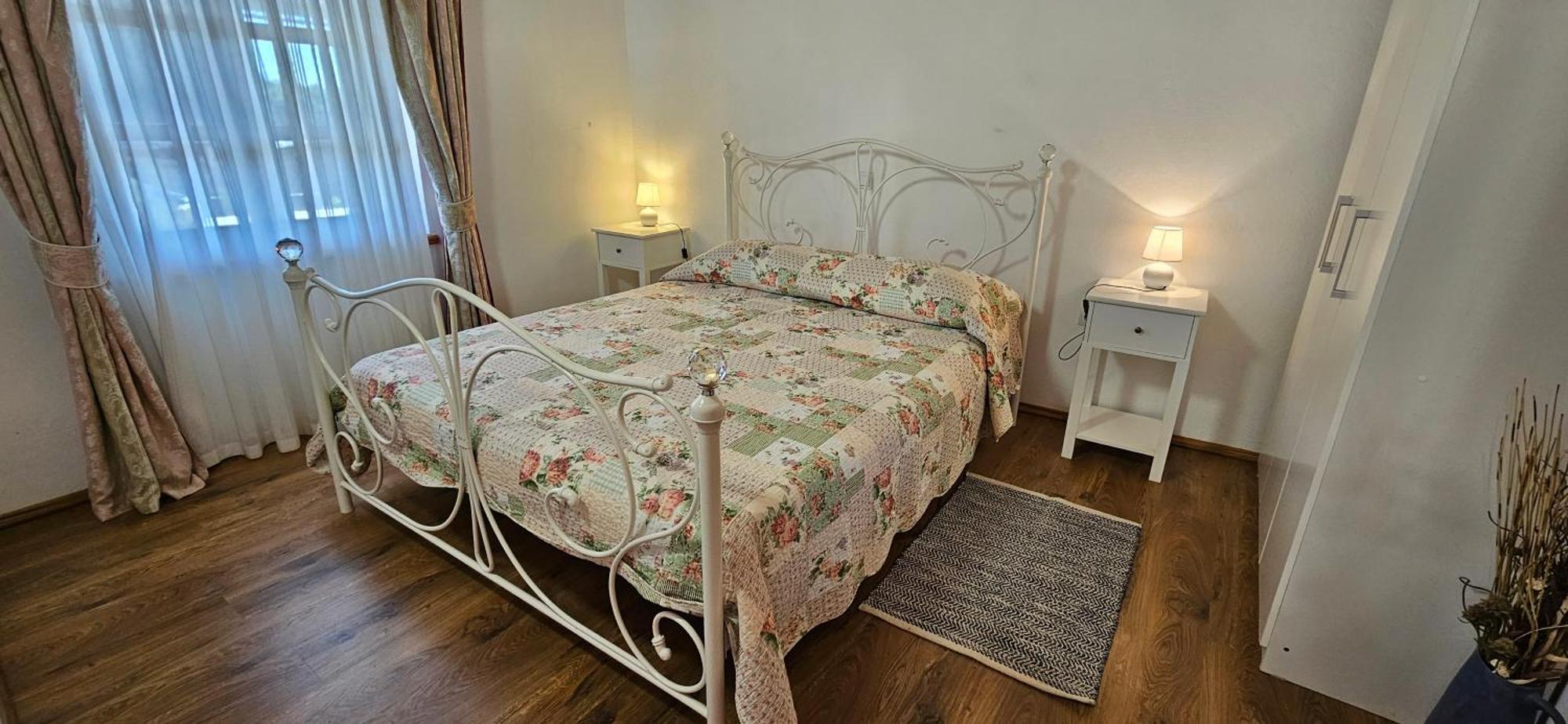 Apartments Vesna With Pool - New! Sveti Lovrec Pazenaticki Номер фото