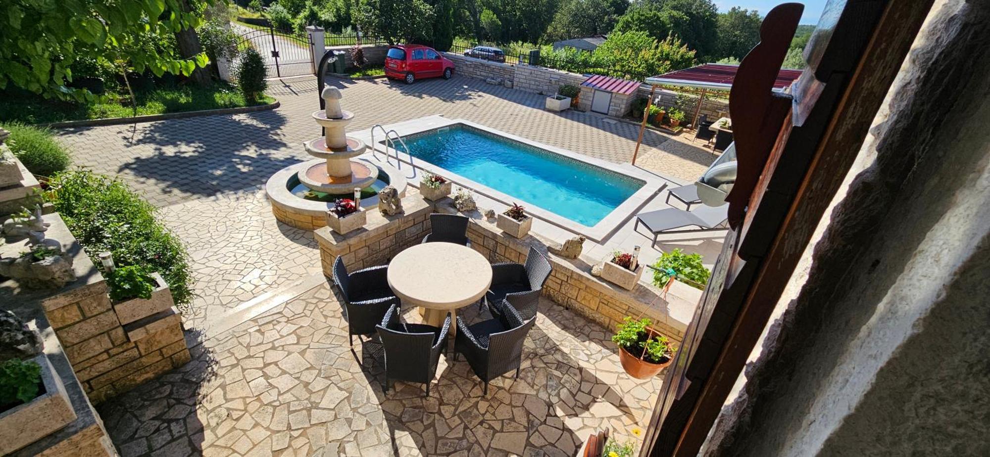 Apartments Vesna With Pool - New! Sveti Lovrec Pazenaticki Номер фото