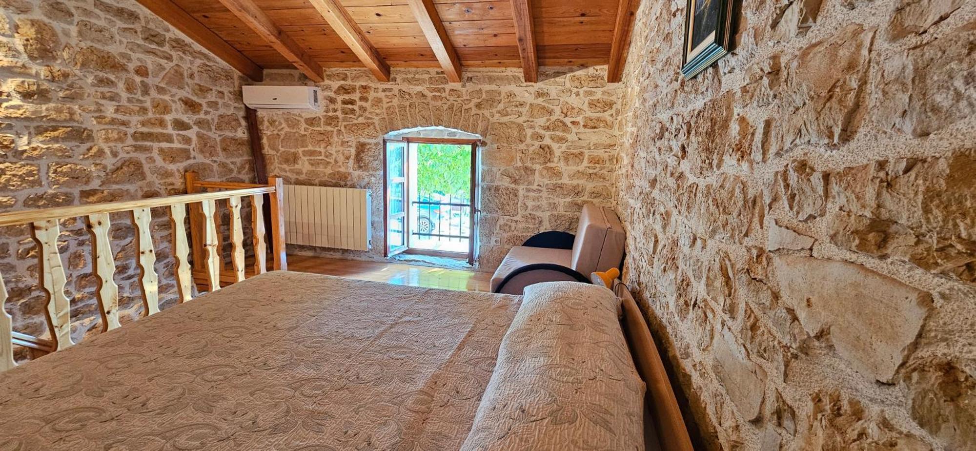Apartments Vesna With Pool - New! Sveti Lovrec Pazenaticki Номер фото